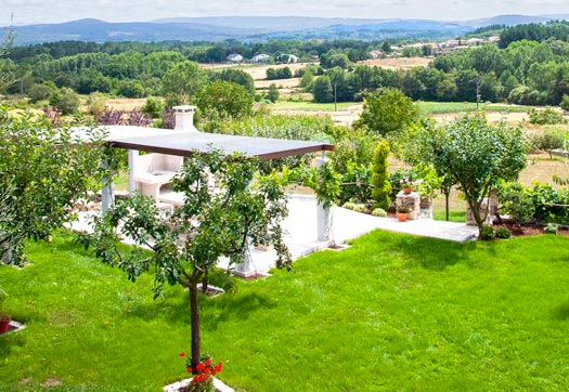 cocina de la casa rural en la ribiera sacra